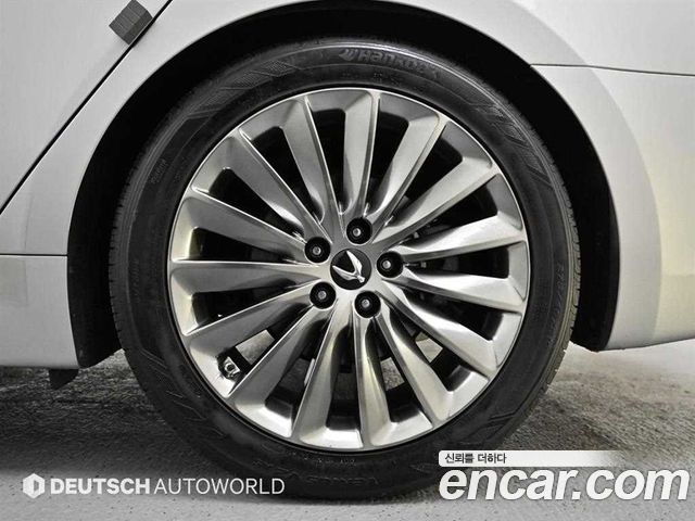 Hyundai Equus из Кореи Encar