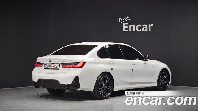 BMW 3-Series из Кореи Encar