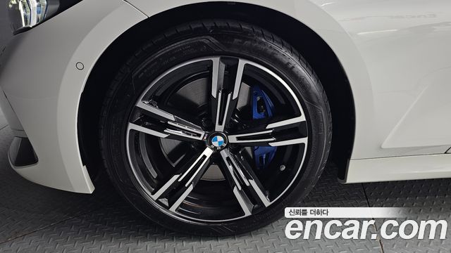 BMW 3-Series из Кореи Encar