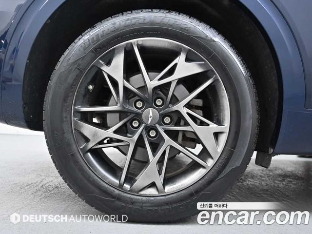 Genesis GV70 из Кореи Encar