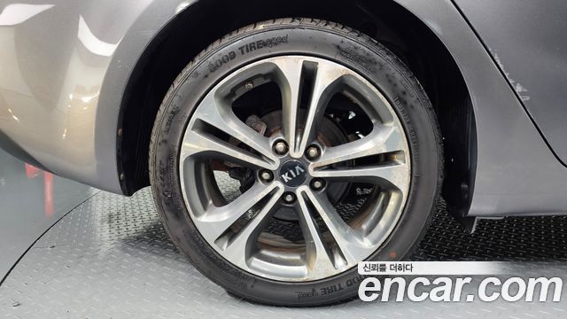 Kia K3 из Кореи Encar