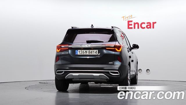 Kia Seltos из Кореи Encar