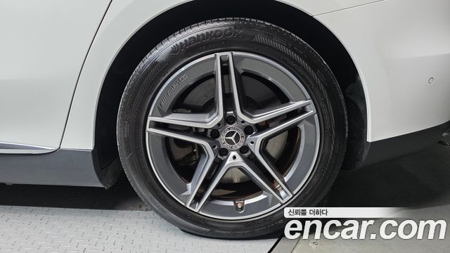 Mercedes-Benz EQE из Кореи Encar