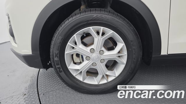 Ssangyong TIBOLI из Кореи Encar