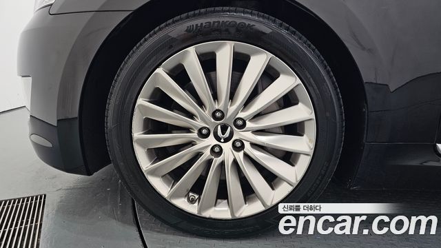 Hyundai Equus из Кореи Encar