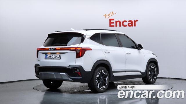 Kia Seltos из Кореи Encar