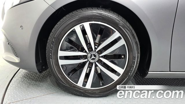 Mercedes-Benz A-Class из Кореи Encar