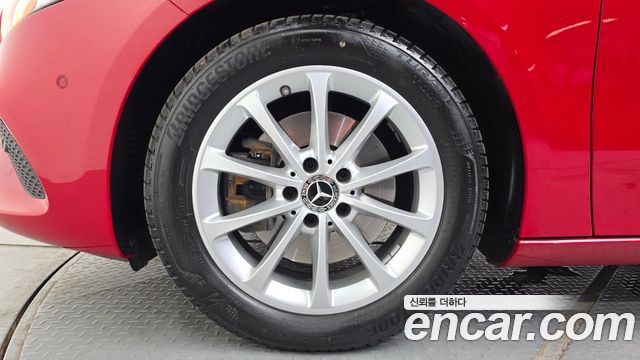 Mercedes-Benz A-Class из Кореи Encar