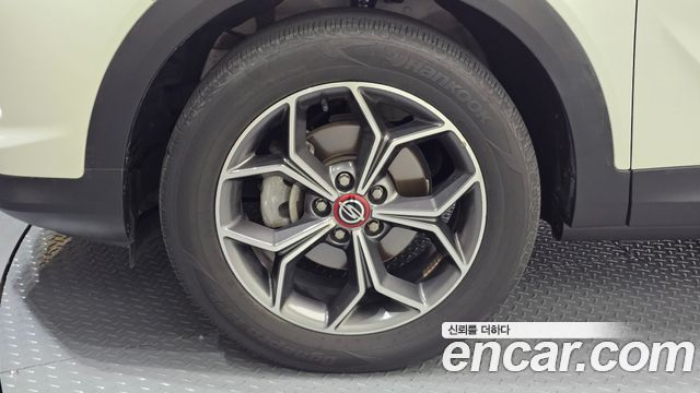 Ssangyong KORANDO из Кореи Encar