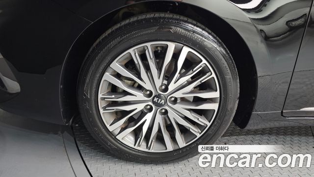 Kia K7 из Кореи Encar