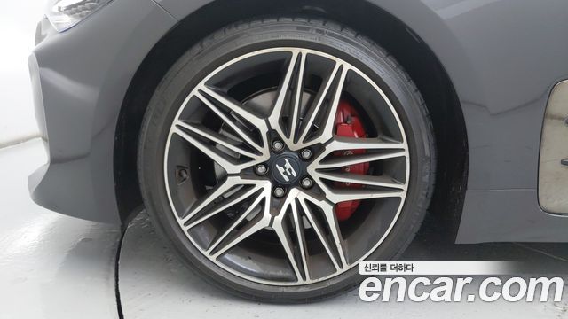 Kia Stinger из Кореи Encar
