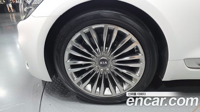 Kia K9 из Кореи Encar