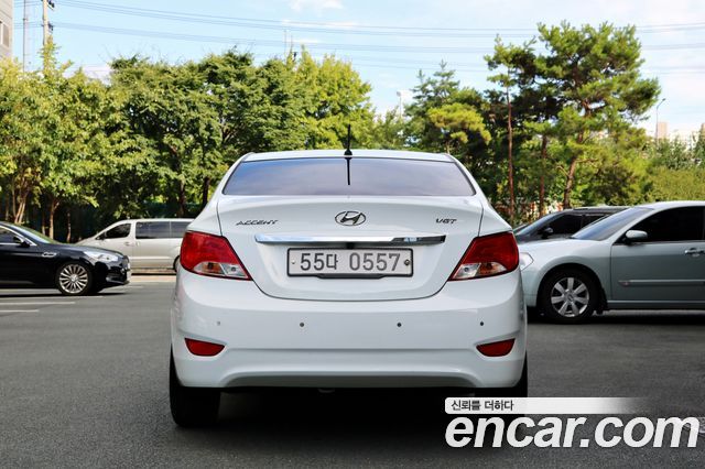 Hyundai Accent Diesel 1.6 VGT Modern — пробег 175945 км
