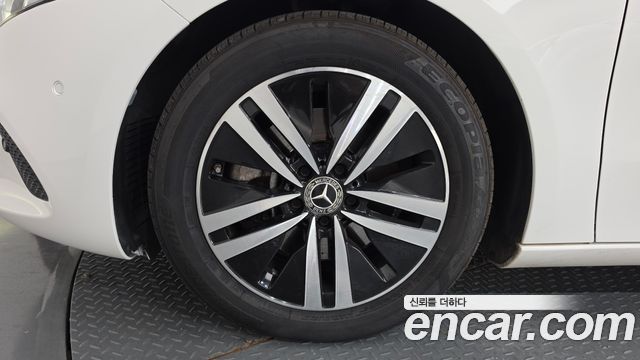 Mercedes-Benz A-Class из Кореи Encar
