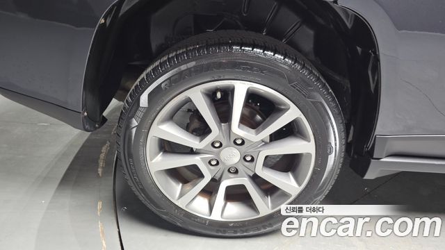 Jeep Compass из Кореи Encar
