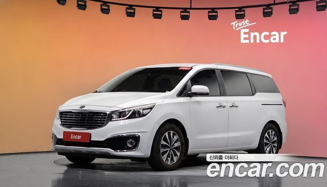 Kia Carnival из Кореи Encar