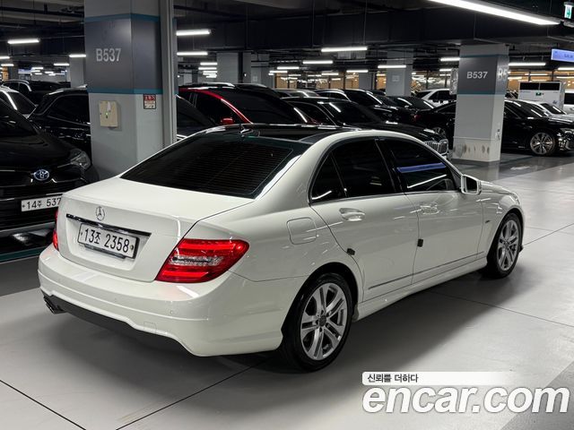 Mercedes-Benz C-Class из Кореи Encar