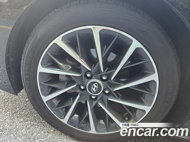 Hyundai Sonata 2.0 Premium Plus — пробег 57500 км