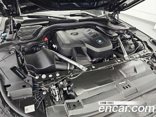 BMW 5-Series 520i M Sport — пробег 29011 км