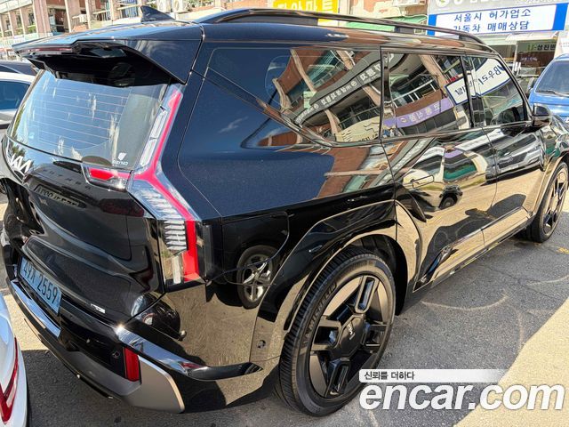 Kia EV9 Long Range 4WD GT Line — пробег 35000 км