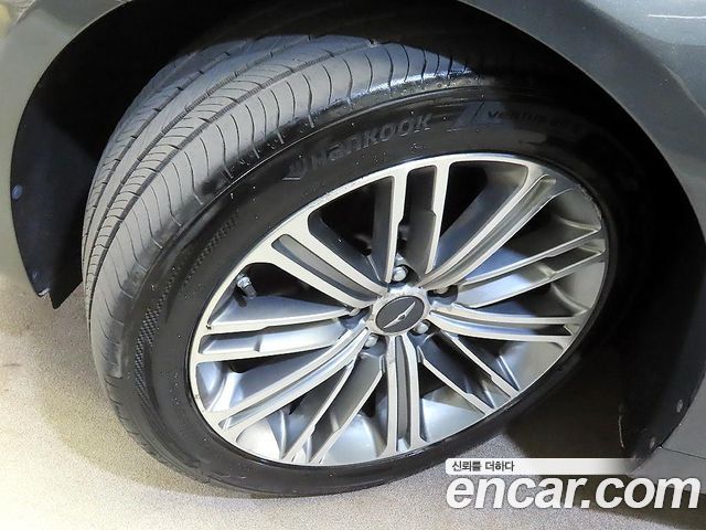 Genesis G80 3.3 GDI AWD Luxury — пробег 157643 км