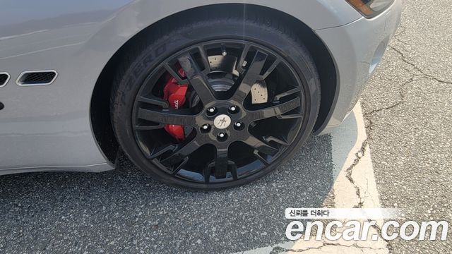 Maserati GranTurismo S 4.7 — пробег 50000 км