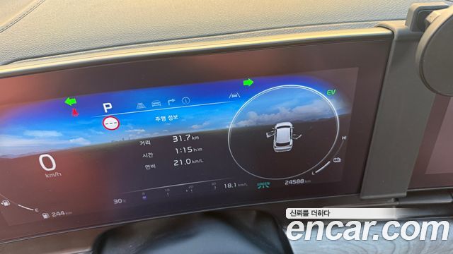 Kia Sportage Signature Gravity 2WD — пробег 24000 км