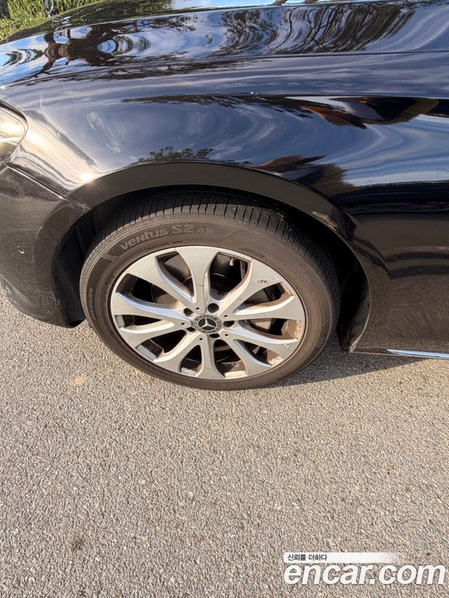 Mercedes-Benz E-Class E300 Exclusive — пробег 126327 км