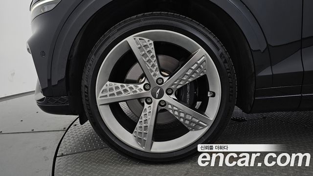 Genesis GV70 из Кореи Encar