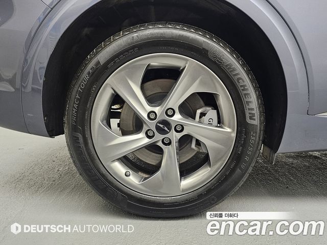 Genesis GV70 2.5T Gasoline AWD — пробег 36612 км