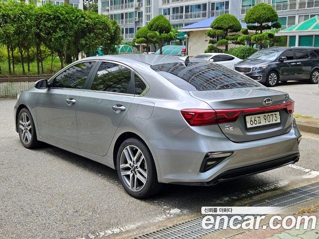 Kia K3 из Кореи Encar