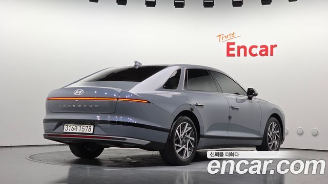 Hyundai Grandeur из Кореи Encar