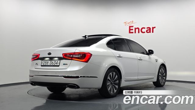 Kia K7 из Кореи Encar