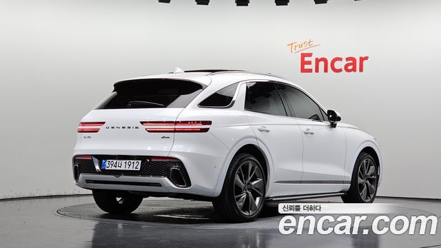 Genesis GV70 из Кореи Encar