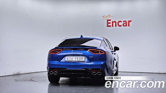 Kia Stinger из Кореи Encar