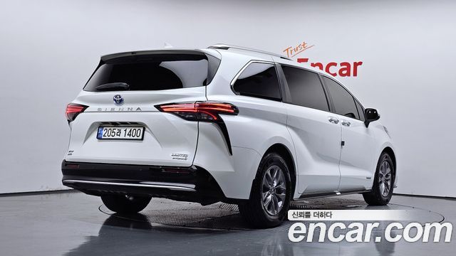 Toyota Sienna из Кореи Encar