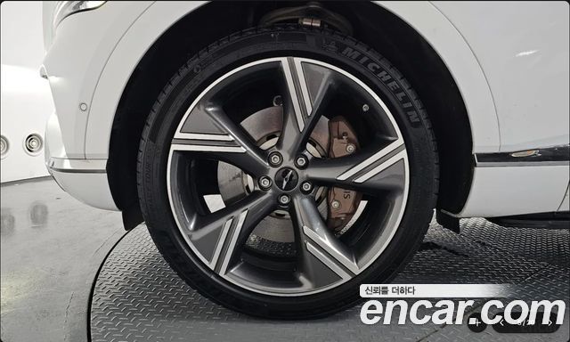 Genesis GV80 из Кореи Encar