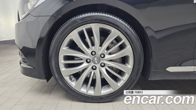 Hyundai Genesis из Кореи Encar