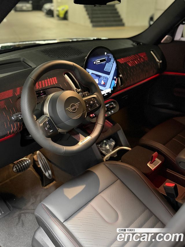 Mini Countryman ALL4 JCW — пробег 17 000 км — фото 5 из 5