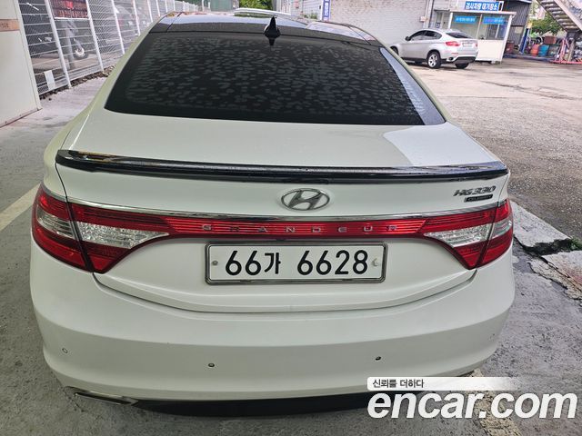 Hyundai Grandeur из Кореи Encar