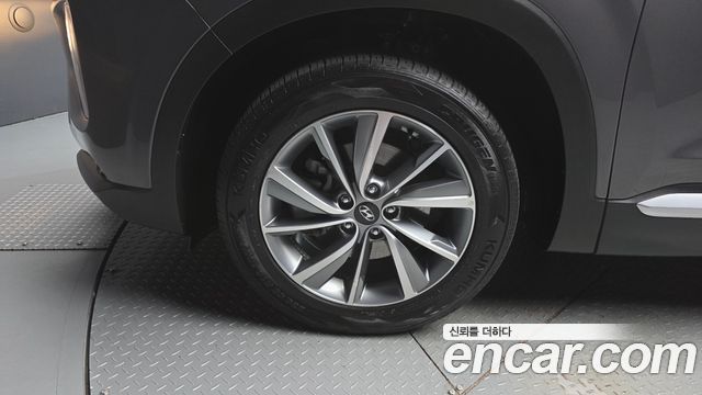 Hyundai Santafe Diesel 2.0 2WD Exclusive — пробег 179 391 км — фото 5 из 5