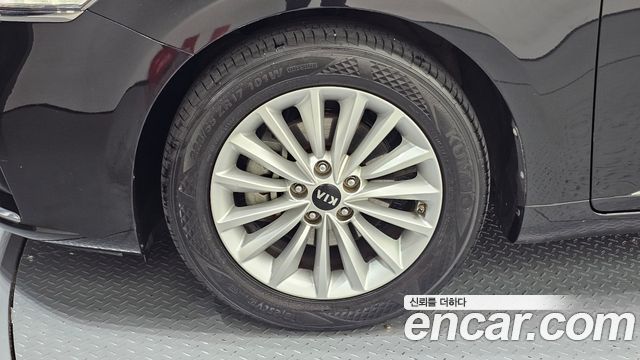 Kia K7 из Кореи Encar
