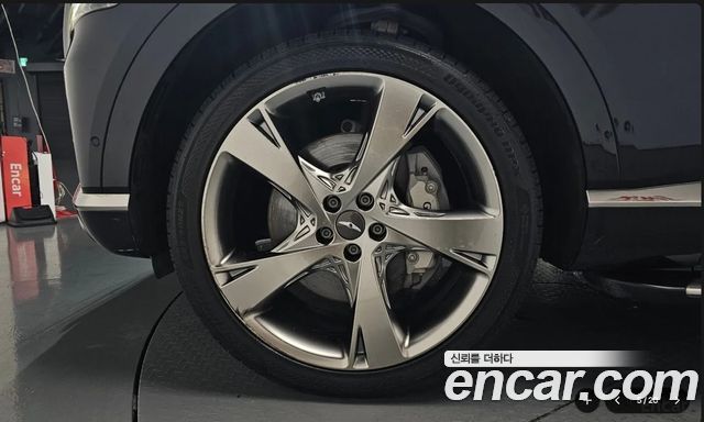 Genesis GV80 из Кореи Encar