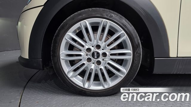Mini Cooper из Кореи Encar