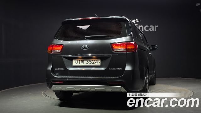 Kia Carnival из Кореи Encar