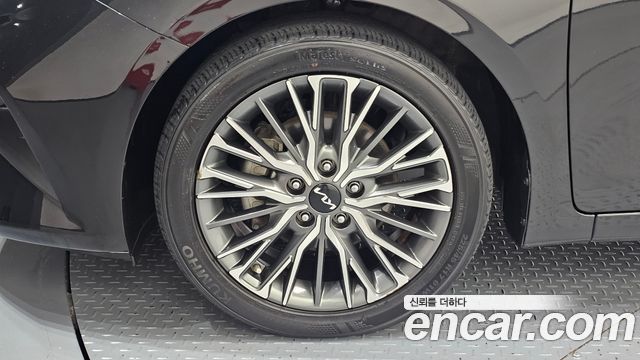 Kia K3 из Кореи Encar