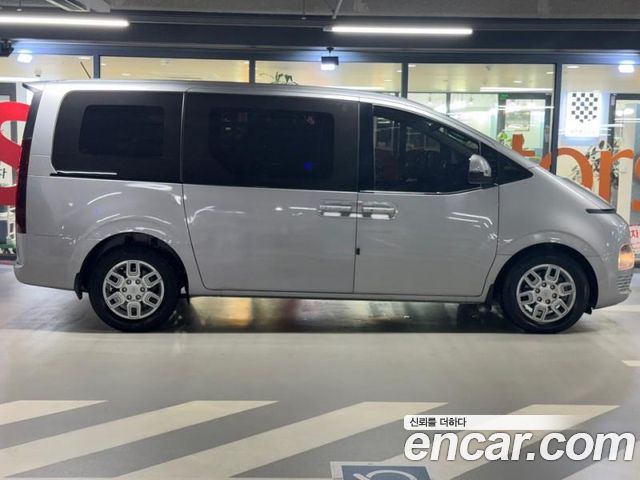Hyundai Staria из Кореи Encar