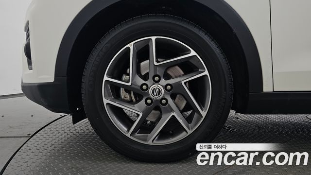 Ssangyong TIBOLI из Кореи Encar