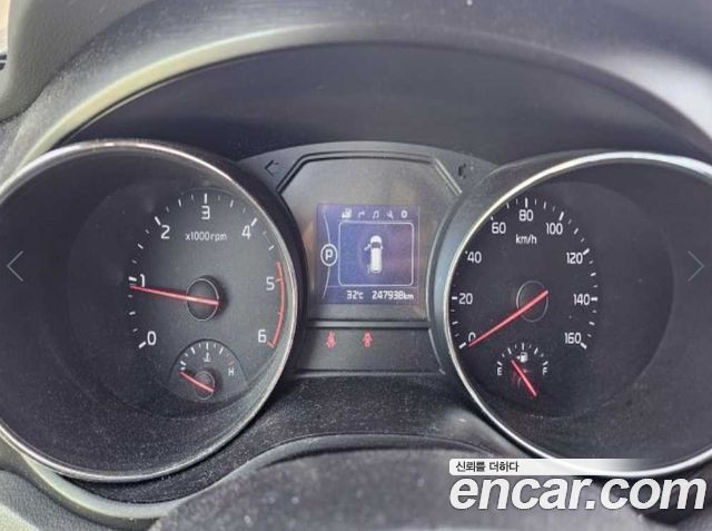 Kia Carnival 11-seater Luxury — пробег 247936 км