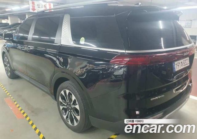 Kia Carnival 9-Seater Prestige — пробег 79708 км